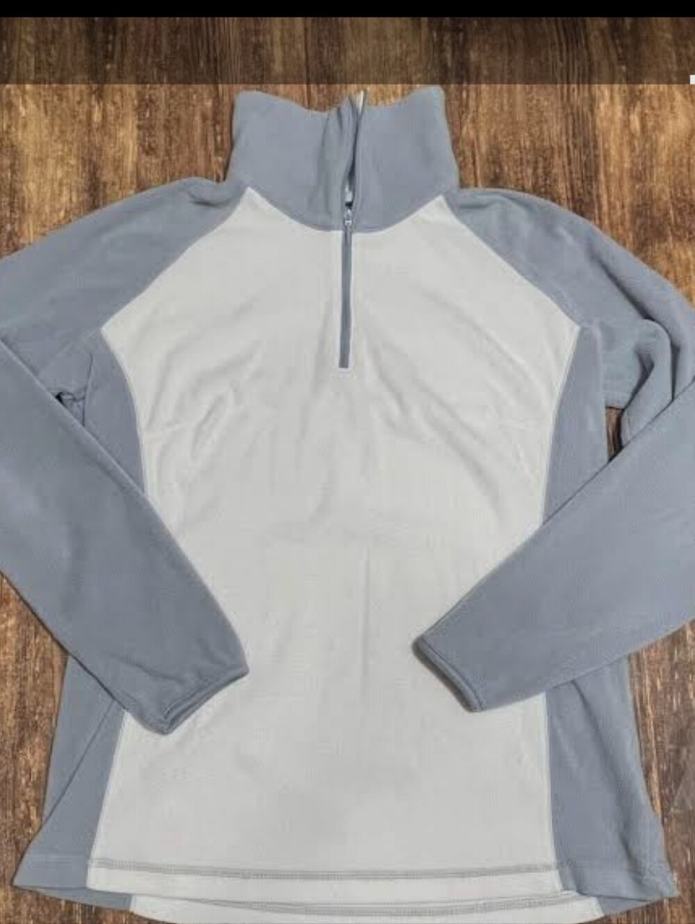 Women's Columbia ⁹Half-Zip Pullover Top in Light Gray and Heather Blue